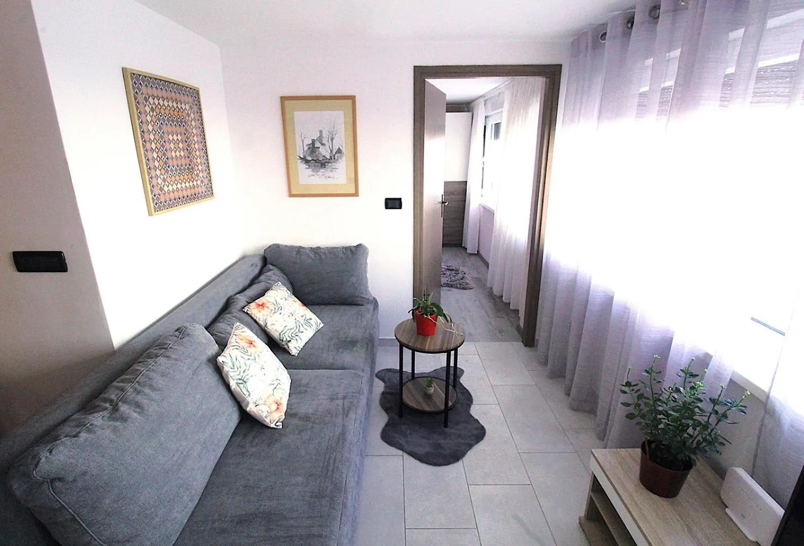 Apartment Centar ウマグ